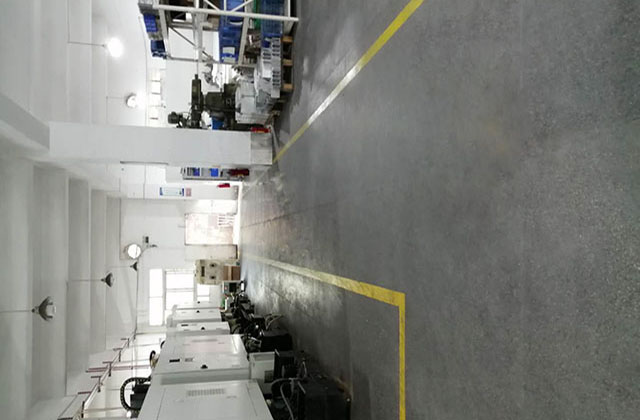 铣床加工使用操作过程中注意哪些安全规则？