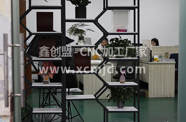 大家为何选择五轴CNC加工中心，有哪些优势？